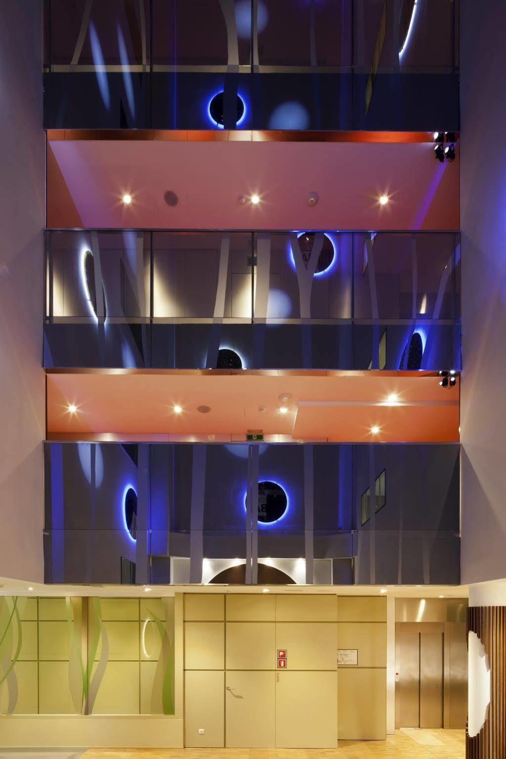 Ako Suite Hotel Барселона Екстериор снимка