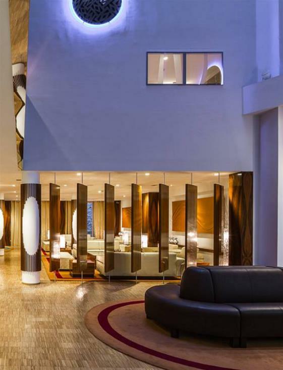 Ako Suite Hotel Барселона Екстериор снимка